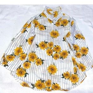 Sunflower Button up🌻